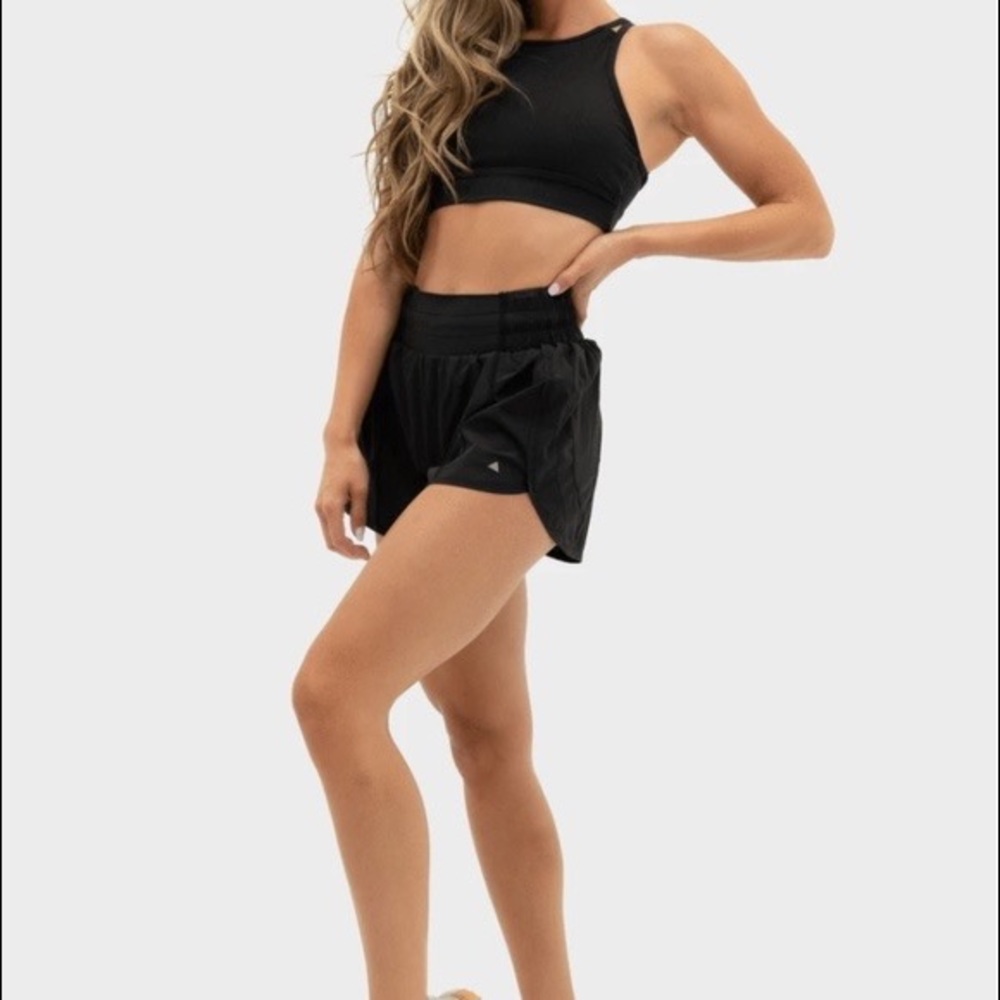 Breeze Shorts